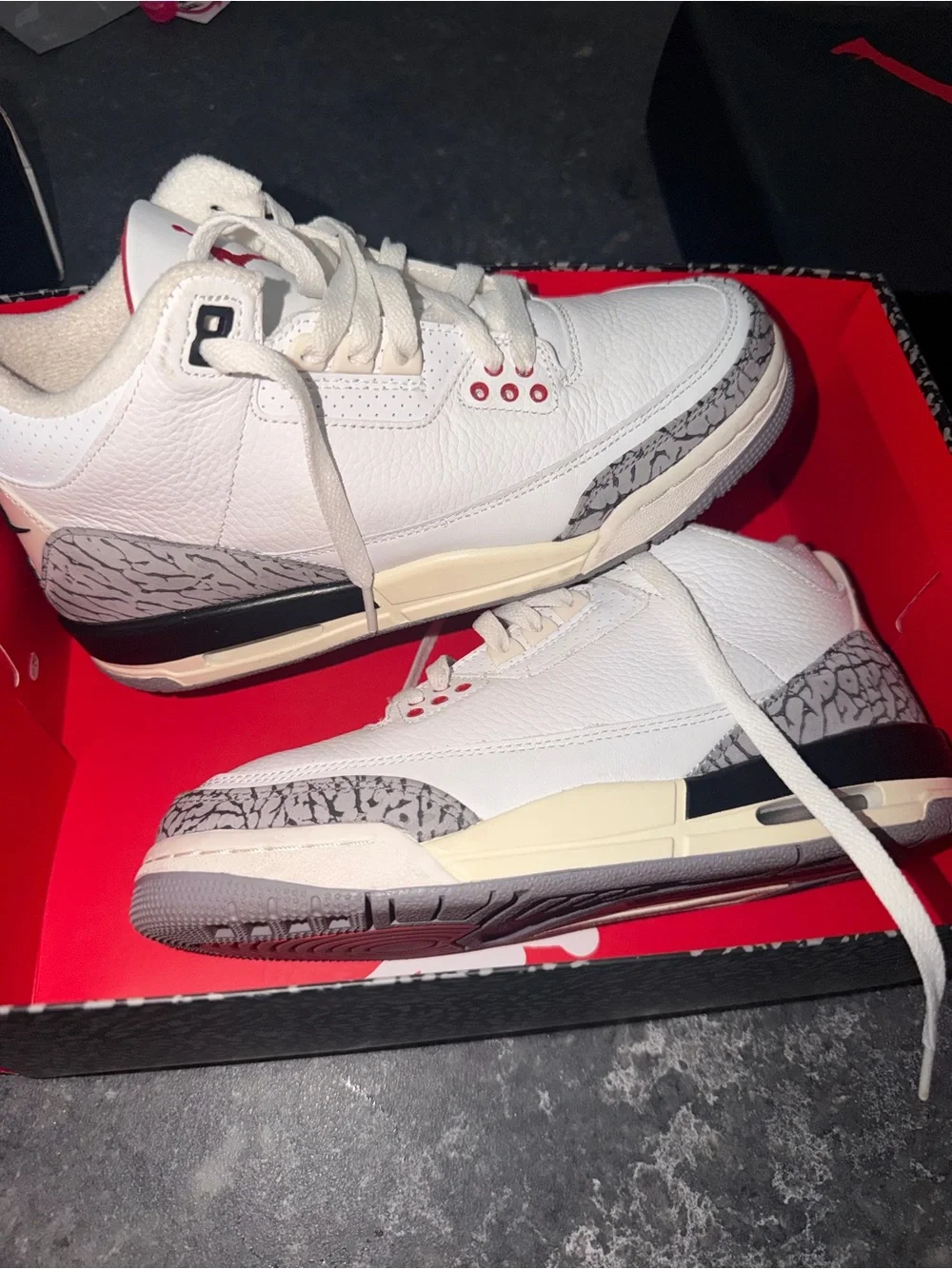 Jordan retro 3's, size 6